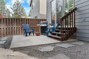 19548 Salmonberry Ct, Bend, OR 97702 - Photo 21