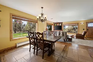 60135 Stirling Dr, Bend, OR 97702 - Photo 17