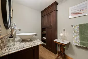 60135 Stirling Dr, Bend, OR 97702 - Photo 21