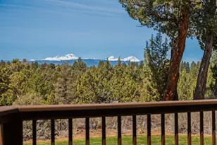 60135 Stirling Dr, Bend, OR 97702 - Photo 55