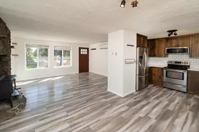 20633 Weatherby Court, Bend, OR 97701 - Photo 5