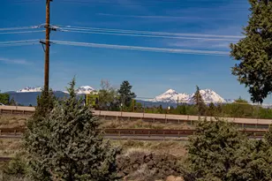 20633 Weatherby Ct, Bend, OR 97701 - Photo 15