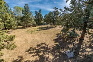 20633 Weatherby Ct, Bend, OR 97701 - Photo 21