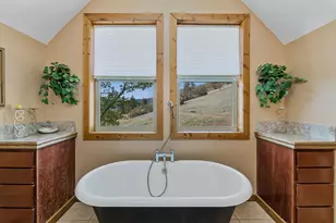 12673 Hwy 99 S, Ashland, OR 97520 - Photo 41