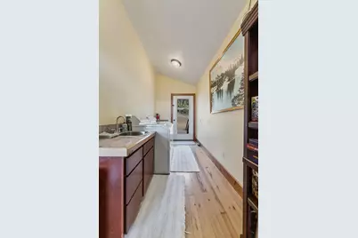 12673 Highway 99 S, Ashland, OR 97520 - Photo 33