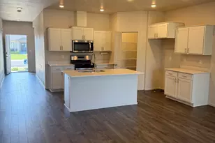 5229 Amberview Ln, Klamath Falls, OR 97603 - Photo 11