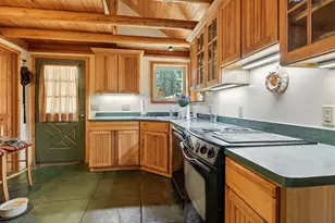 7484 Sterling Creek Rd, Jacksonville, OR 97530 - Photo 13