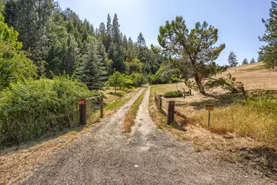 7484 Sterling Creek Road, Jacksonville, OR 97530 - Photo 33
