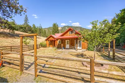 7484 Sterling Creek Road, Jacksonville, OR 97530 - Photo 31