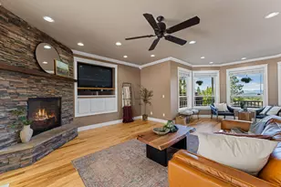 1679 NE Terrace Dr, Grants Pass, OR 97526 - Photo 1