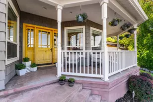 1679 NE Terrace Dr, Grants Pass, OR 97526 - Photo 5