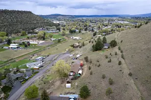 2577 SE Hill St, Prineville, OR 97754 - Photo 37
