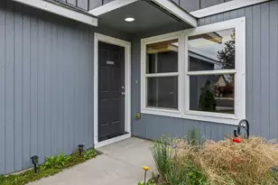 2470 NE 3rd St, Redmond, OR 97756 - Photo 5