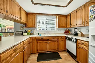 1082 La Loma Dr, Medford, OR 97504 - Photo 25