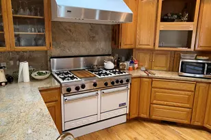2954 Wilkshire Dr, Medford, OR 97504 - Photo 5