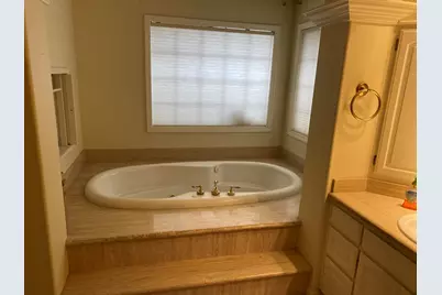 2954 Wilkshire Drive, Medford, OR 97504 - Photo 41