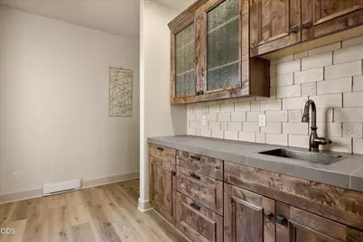 24442 Dodds Road, Bend, OR 97701 - Photo 11
