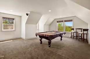 24442 Dodds Rd, Bend, OR 97701 - Photo 47