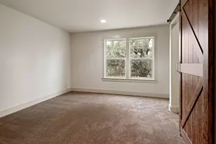 24442 Dodds Rd, Bend, OR 97701 - Photo 33