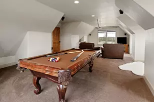 24442 Dodds Rd, Bend, OR 97701 - Photo 37