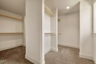 24442 Dodds Rd, Bend, OR 97701 - Photo 41
