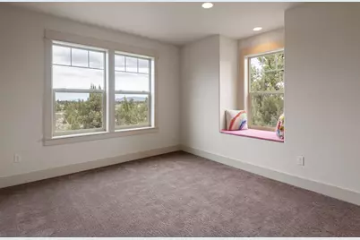 24442 Dodds Road, Bend, OR 97701 - Photo 31