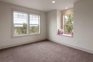 24442 Dodds Rd, Bend, OR 97701 - Photo 31