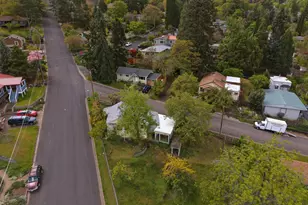 480 Harrison St, Ashland, OR 97520 - Photo 27