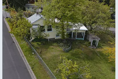 480 Harrison Street, Ashland, OR 97520 - Photo 1