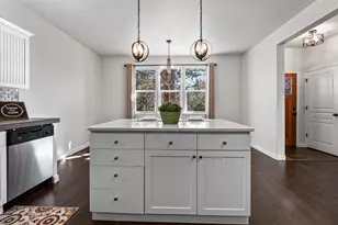 20392 Aberdeen Dr, Bend, OR 97702 - Photo 9