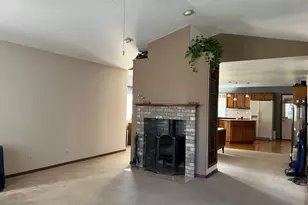 1049 Jeramy Way, Grants Pass, OR 97527 - Photo 5