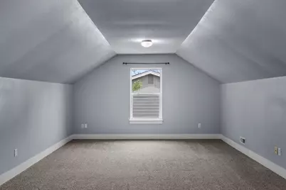 161 NE 9th Street, Madras, OR 97741 - Photo 17
