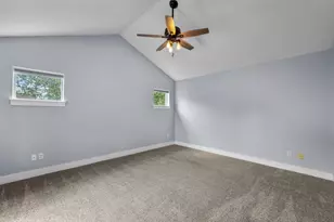 161 NE 9th St, Madras, OR 97741 - Photo 29