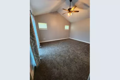 161 NE 9th Street, Madras, OR 97741 - Photo 9