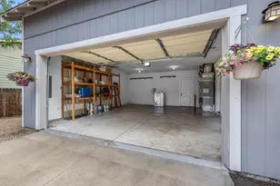 161 NE 9th St, Madras, OR 97741 - Photo 47