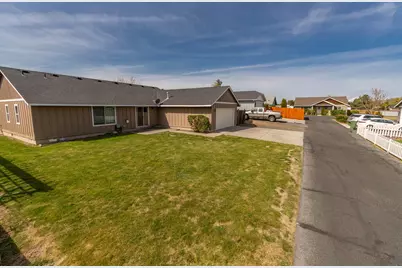 545 SW Sunrise Circle, Metolius, OR 97741 - Photo 15
