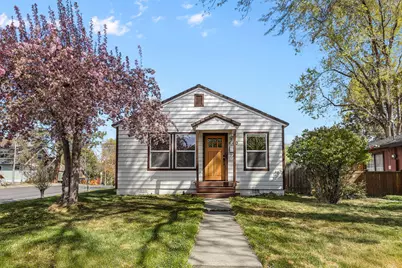 640 NW Delaware Avenue, Bend, OR 97703 - Photo 1