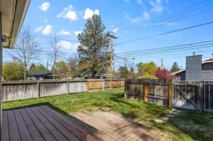 640 NW Delaware Ave, Bend, OR 97703 - Photo 21