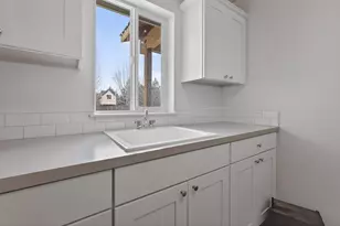 61112 Ferguson Rd, Bend, OR 97702 - Photo 21