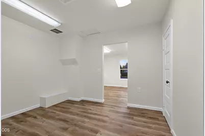 624 NW Hill Street, Bend, OR 97703 - Photo 7