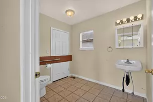 624 NW Hill St, Bend, OR 97703 - Photo 13