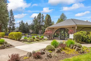 20468 Steamboat Ct, Bend, OR 97702 - Photo 39