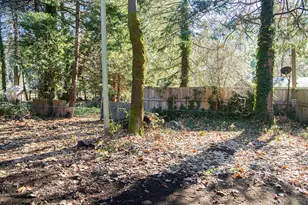 357 Main St, Wolf Creek, OR 97497 - Photo 7