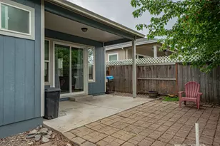 7411 Stonefield Dr, White City, OR 97503 - Photo 17