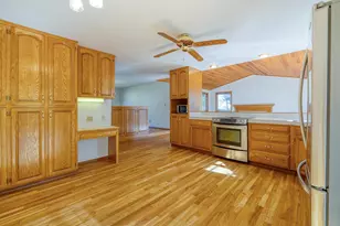 1990 Arlington Dr, Klamath Falls, OR 97601 - Photo 15