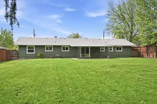 689 S Modoc Ave, Medford, OR 97504 - Photo 35