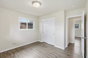 689 S Modoc Ave, Medford, OR 97504 - Photo 25