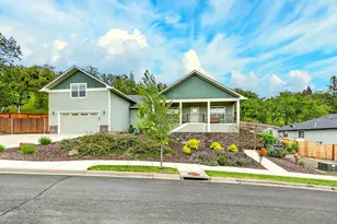 362 Avalon Terrace, Eagle Point, OR 97524 - Photo 5