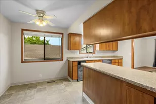 2981 Rosewood St, Medford, OR 97504 - Photo 15
