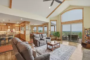 10151 Sundance Ridge Loop, Redmond, OR 97756 - Photo 9